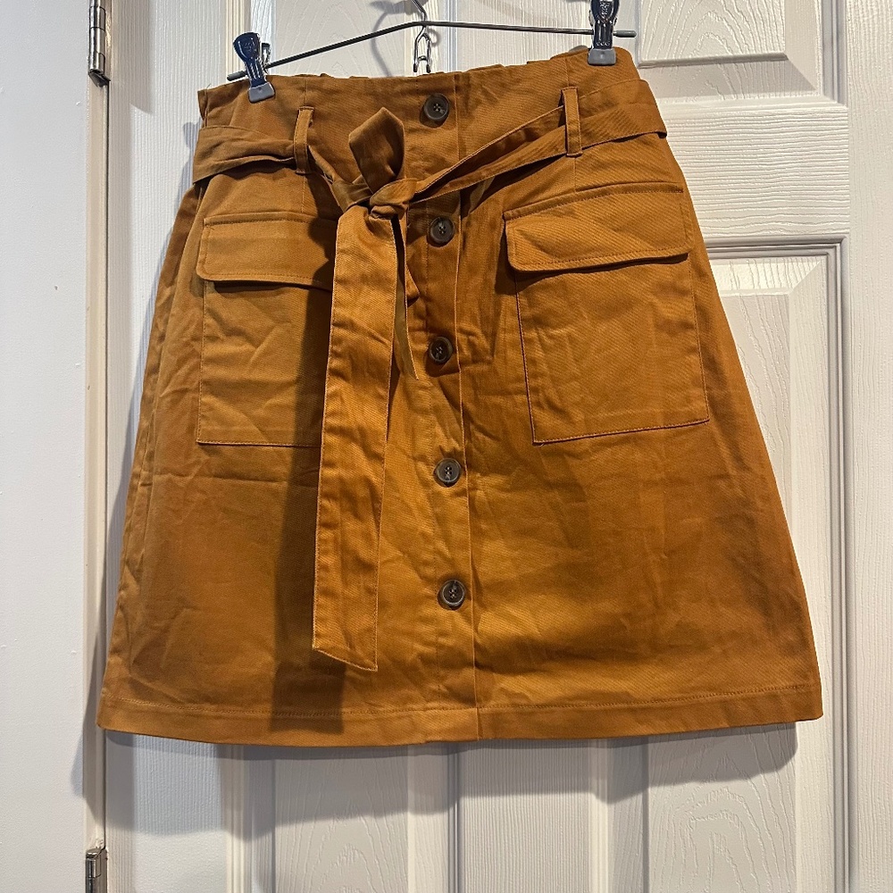 NEW HAVE Los Angeles Paperbag Utility Belted Skirt size Medium